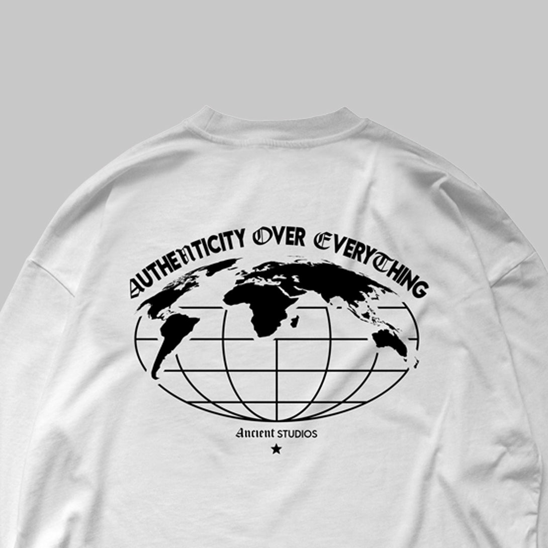 The Boxy Authenticity Longsleeve